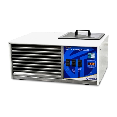 Bao Termostatizado Con Control De Temperatura Digital Capacidad De Refrigeracin: 2700 Btu/h A 0c